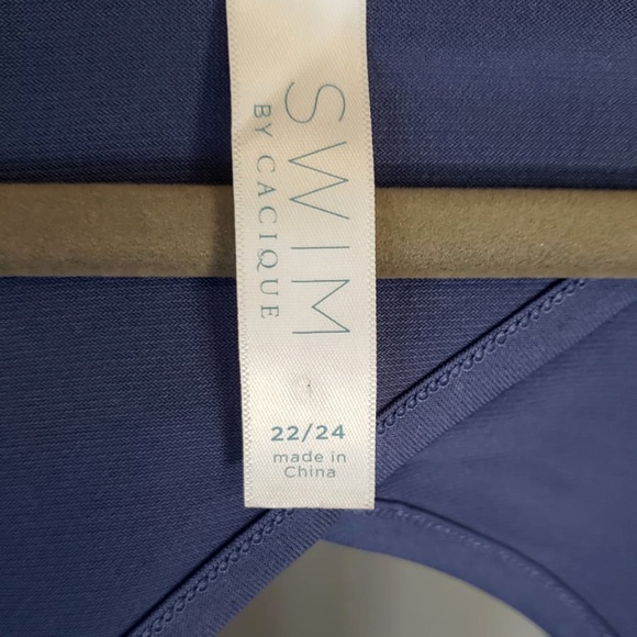 Swim by Cacique - Cute Bathing Coverup! - Picture 3 of 7